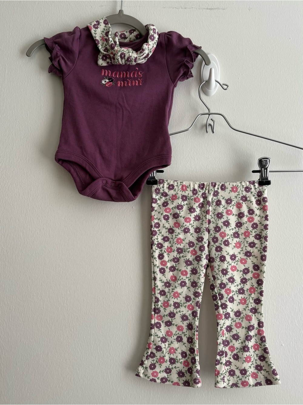 Baby Essentials Girls Purple Floral 2pc Knit Set Bodysuit Headband & Pants 6-9M